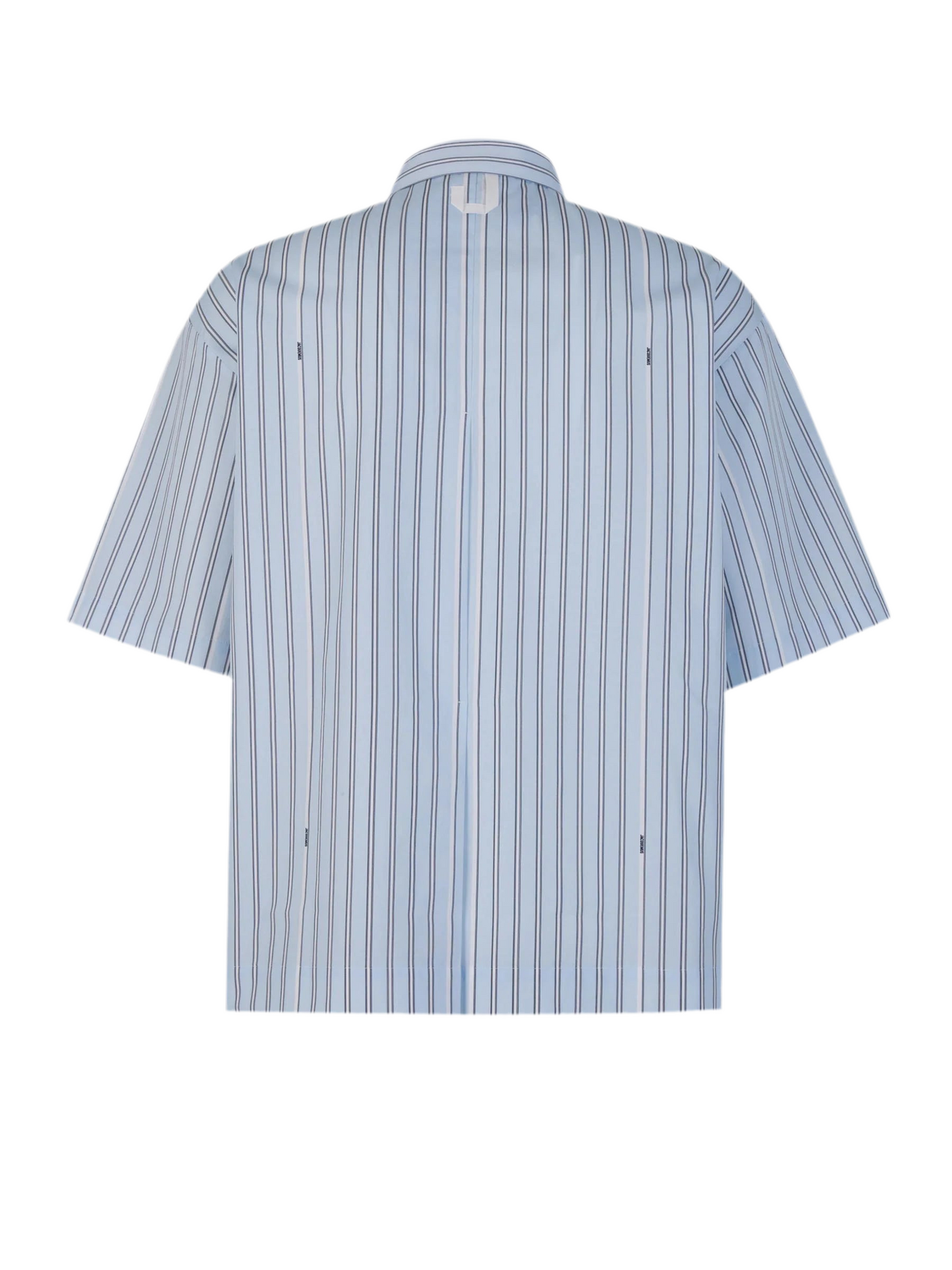 LA CHEMISE MANCHES COURTE