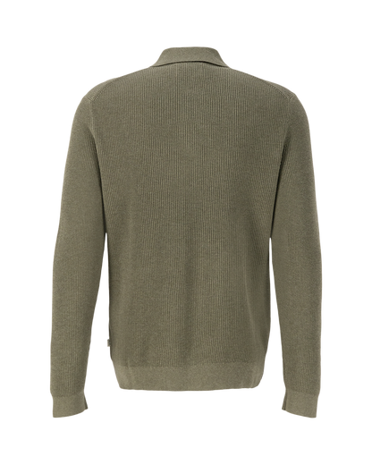 NL 07
Polo acanalado con media cremallera Color Verde Alcaparra