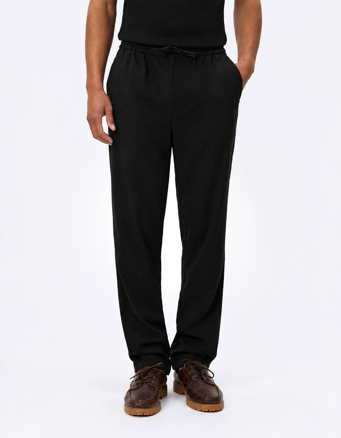Como Tapered Drawstring Pants Black