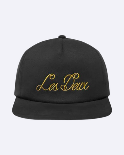 Table Les Deux Letterman Cap