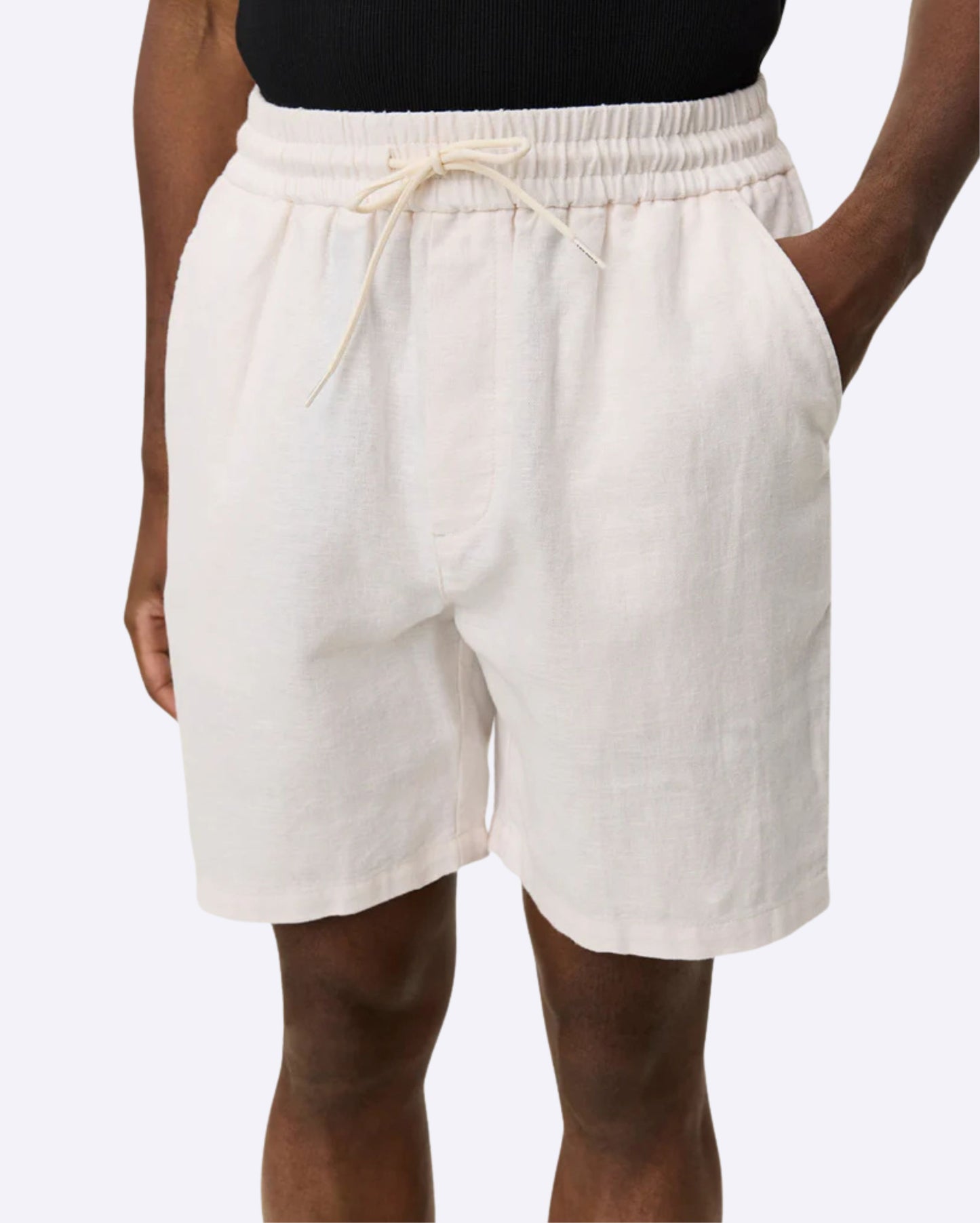 Otto Linen Shorts Eggnog White