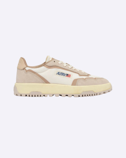 Wildpace Low AK03 Dragon White/Sand